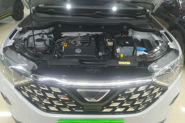 Used Jetta VS5 2019 280TSI Automatic Trend Model Engine Bay
