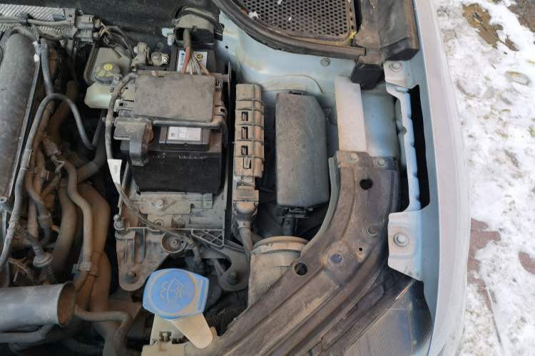 Used Jetta VS5 2019 280TSI Manual Entry-Level Model Engine Bay Left