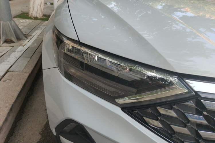 Used Jetta VS5 2019 280TSI Automatic Trend Model Exterior 6