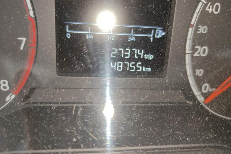 Used Jetta VS5 2019 280TSI Automatic Trend Model Odometer Close Up