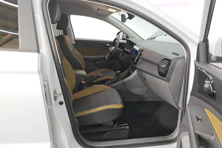 Used Jetta VS5 2019 280TSI Automatic Enjoyment Model Right Front Seat
