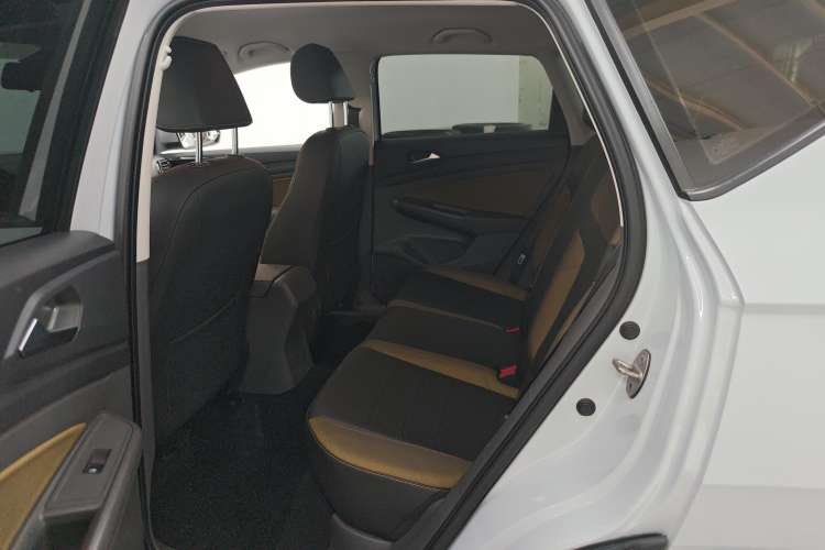 Used Jetta VS5 2019 280TSI Automatic Enjoyment Model Right Rear Seat