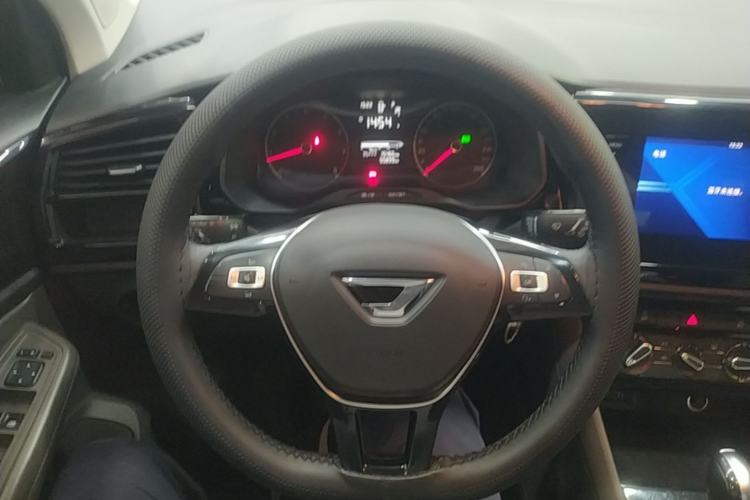 Used Jetta VS5 2019 280TSI Automatic Trend Model Steering Wheel