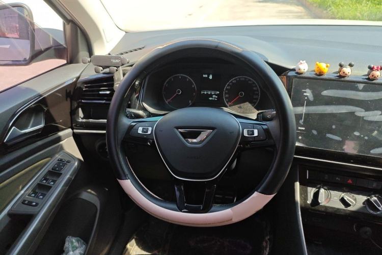 Used Jetta VS5 2019 280TSI Automatic Enjoyment Model Steering Wheel