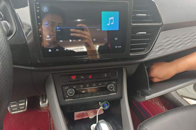 Used Jetta VS5 2019 280TSI Automatic Enjoyment Model Audio And AC Panel