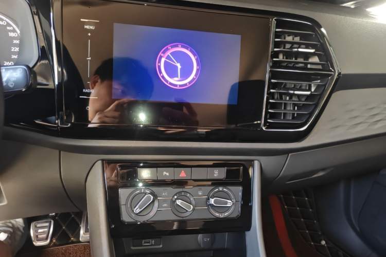 Used Jetta VS5 2019 280TSI Manual Enjoyment Model Audio And AC Panel