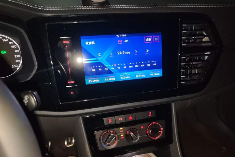 Used Jetta VS5 2019 280TSI Automatic Enjoyment Model Audio And AC Panel
