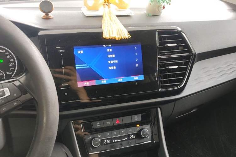 Used Jetta VS5 2019 280TSI Automatic Glory Edition Audio And AC Panel