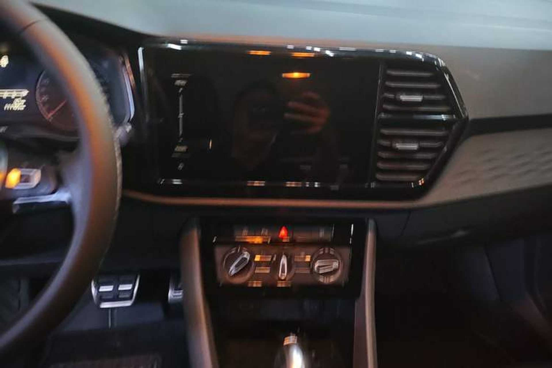 Used Jetta VS5 2019 280TSI Automatic Enjoyment Model Audio And AC Panel