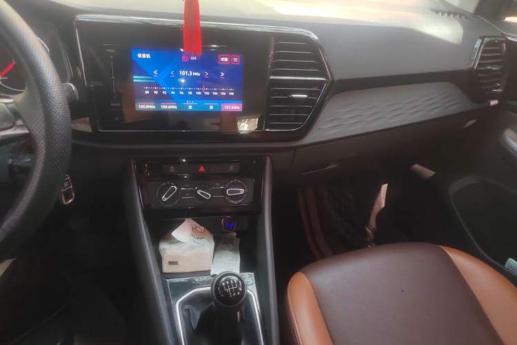 Used Jetta VS5 2019 280TSI Manual Entry-Level Model Audio And AC Panel