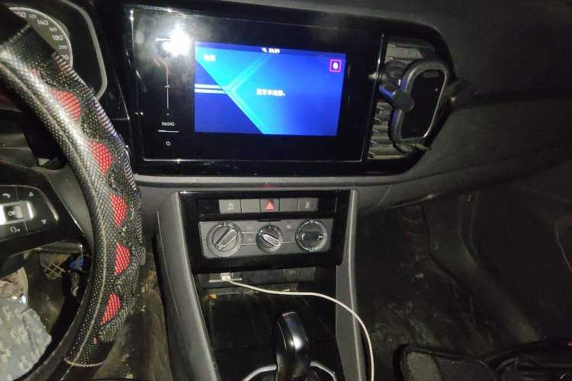 Used Jetta VS5 2019 280TSI Automatic Trend Model Audio And AC Panel