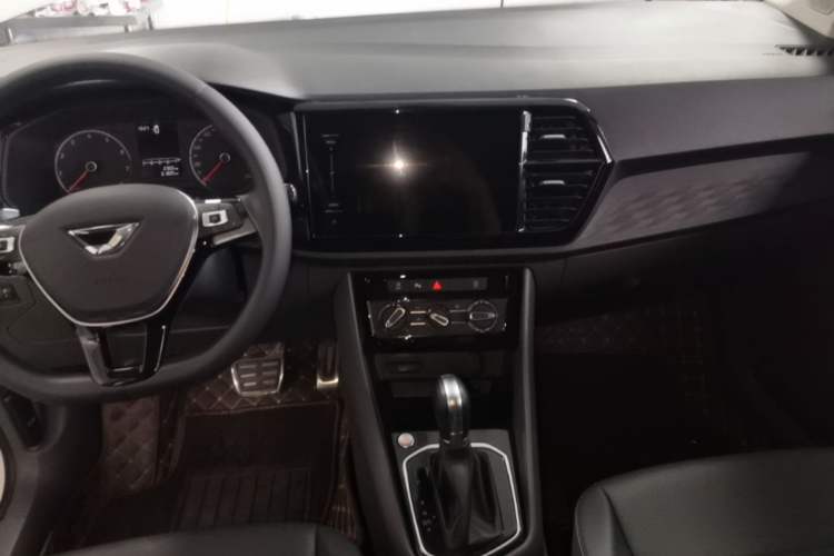 Used Jetta VS5 2019 280TSI Automatic Enjoyment Model Audio And AC Panel
