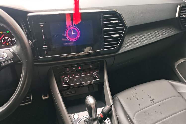 Used Jetta VS5 2019 280TSI Automatic Glory Edition Audio And AC Panel
