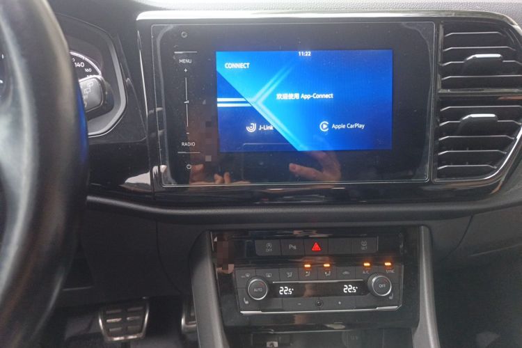 Used Jetta VS5 2019 280TSI Automatic Glory Edition Audio And AC Panel