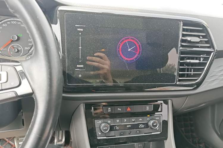 Used Jetta VS5 2019 280TSI Automatic Glory Edition Audio And AC Panel