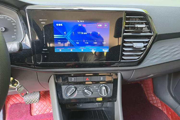 Used Jetta VS5 2019 280TSI Automatic Trend Model Audio And AC Panel