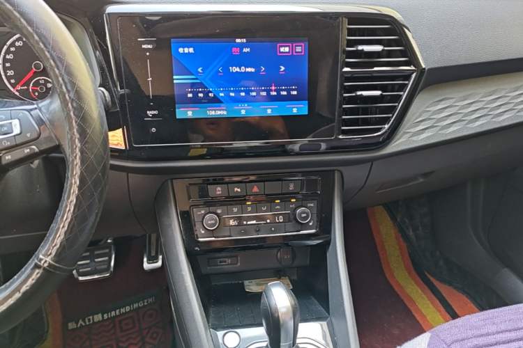 Used Jetta VS5 2019 280TSI Automatic Glory Edition Audio And AC Panel