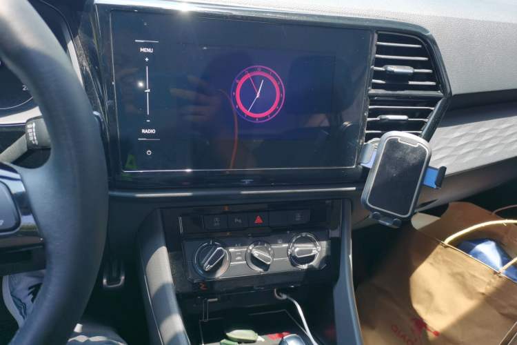 Used Jetta VS5 2019 280TSI Automatic Enjoyment Model Audio And AC Panel