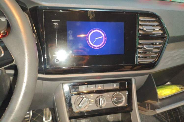 Used Jetta VS5 2019 280TSI Automatic Enjoyment Model Audio And AC Panel