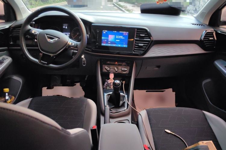 Used Jetta VS5 2019 280TSI Manual Entry-Level Model Center Console
