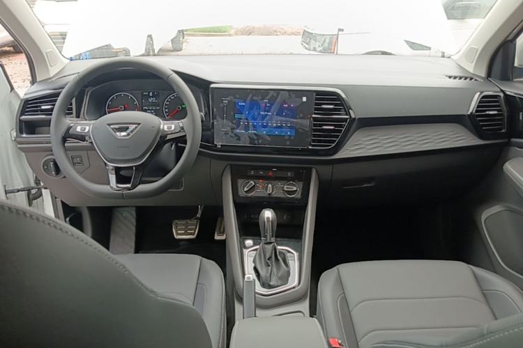 Used Jetta VS5 2019 280TSI Automatic Enjoyment Model Center Console