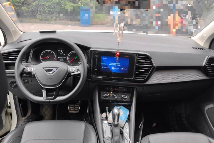 Used Jetta VS5 2019 280TSI Automatic Enjoyment Model Center Console