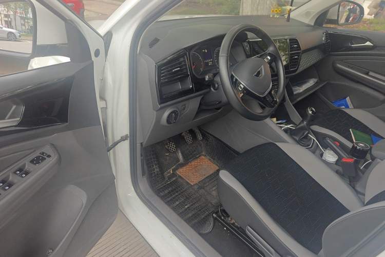 Used Jetta VS5 2019 280TSI Manual Entry-Level Model Driver Seat
