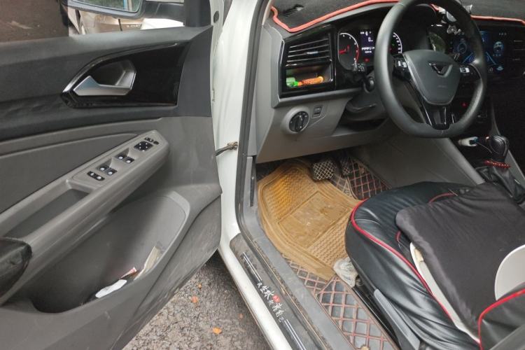 Used Jetta VS5 2019 280TSI Automatic Trend Model Driver Seat