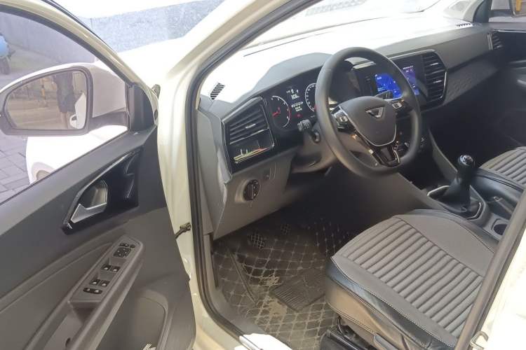Used Jetta VS5 2019 280TSI Manual Entry-Level Model Driver Seat