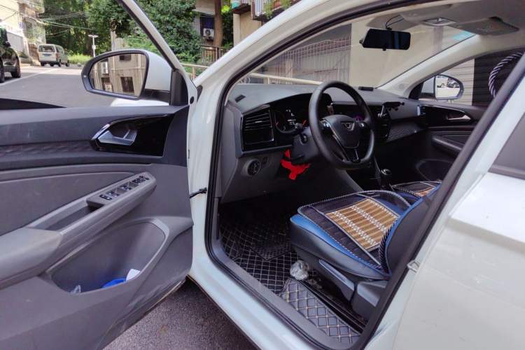 Used Jetta VS5 2019 280TSI Manual Entry-Level Model Driver Seat