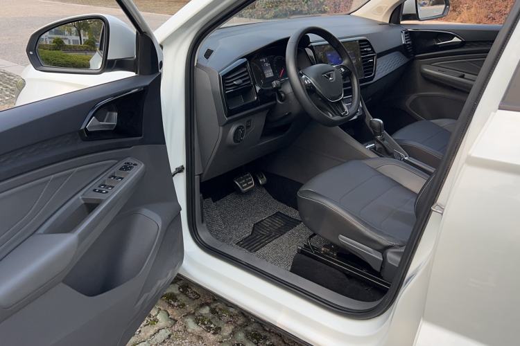 Used Jetta VS5 2019 280TSI Automatic Enjoyment Model Driver Seat