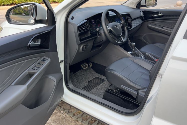 Used Jetta VS5 2019 280TSI Automatic Enjoyment Model Driver Seat