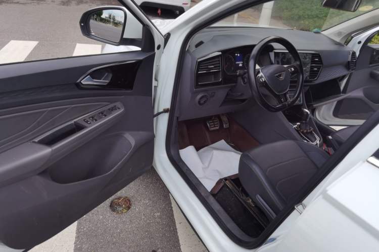 Used Jetta VS5 2019 280TSI Automatic Enjoyment Model Driver Seat