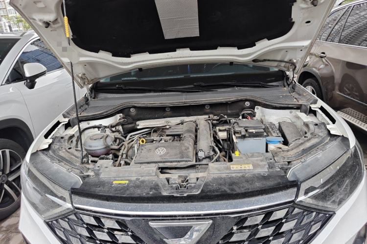 Used Jetta VS5 2019 280TSI Automatic Enjoyment Model Engine Bay