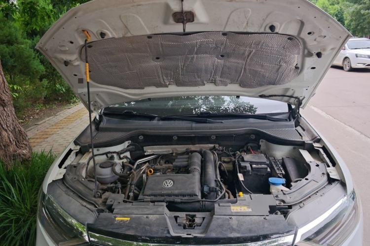 Used Jetta VS5 2019 280TSI Manual Entry-Level Model Engine Bay