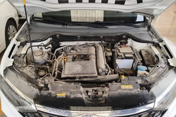 Used Jetta VS5 2019 280TSI Manual Entry-Level Model Engine Bay