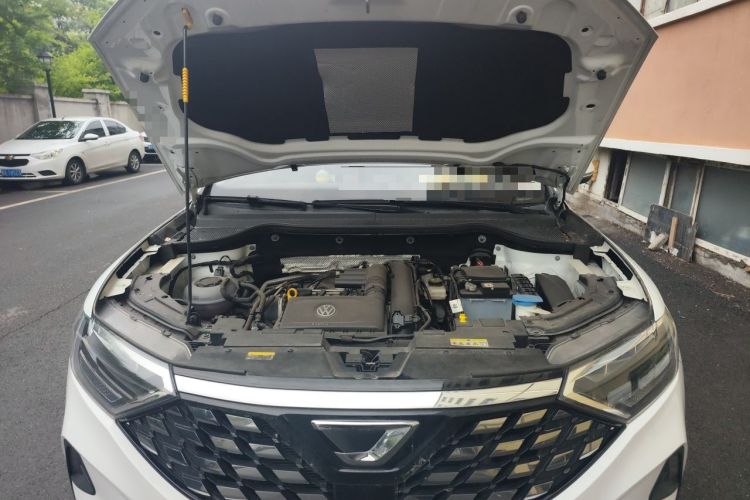 Used Jetta VS5 2019 280TSI Manual Entry-Level Model Engine Bay