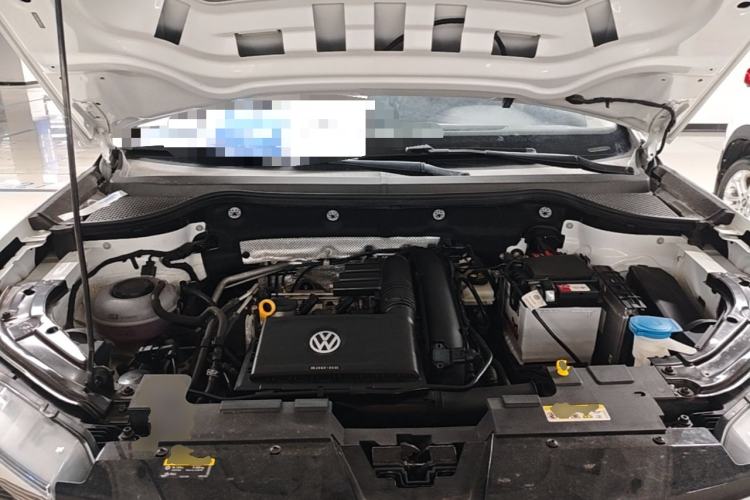 Used Jetta VS5 2019 280TSI Manual Entry-Level Model Engine Bay