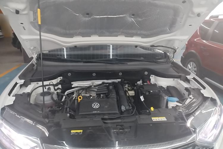 Used Jetta VS5 2019 280TSI Automatic Trend Model Engine Bay