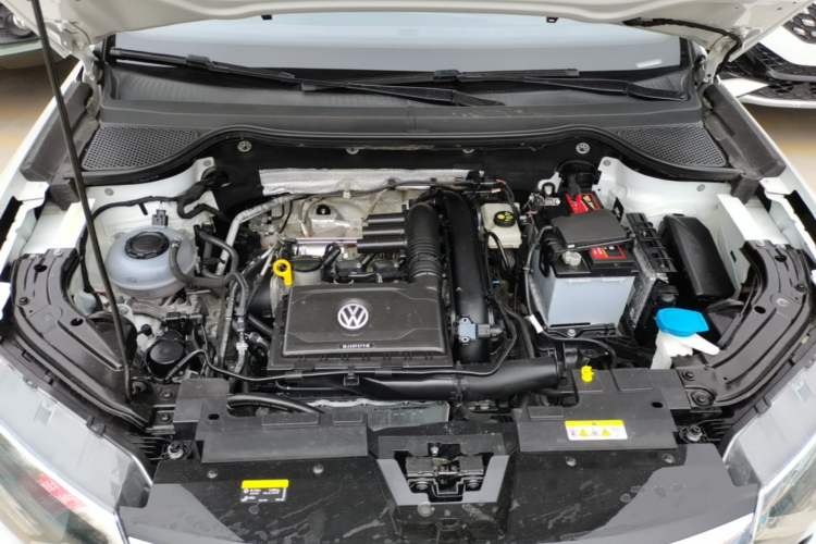 Used Jetta VS5 2019 280TSI Automatic Trend Model Engine Bay