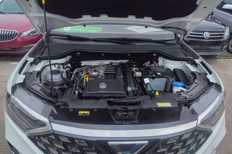 Used Jetta VS5 2019 280TSI Automatic Trend Model Engine Bay