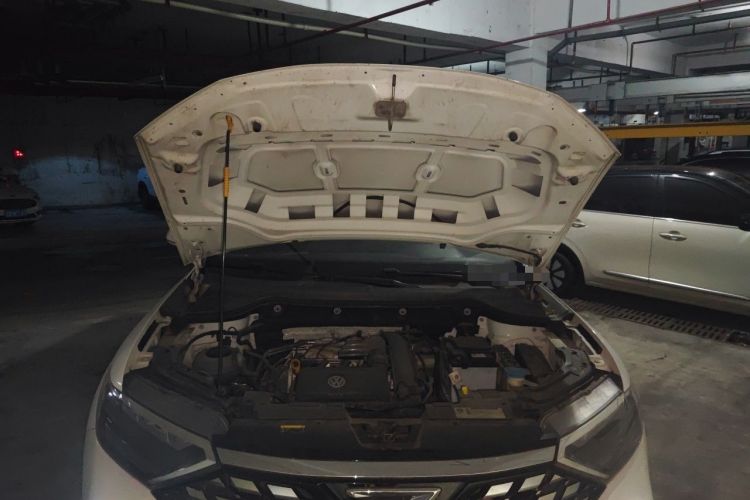 Used Jetta VS5 2019 280TSI Automatic Enjoyment Model Engine Bay