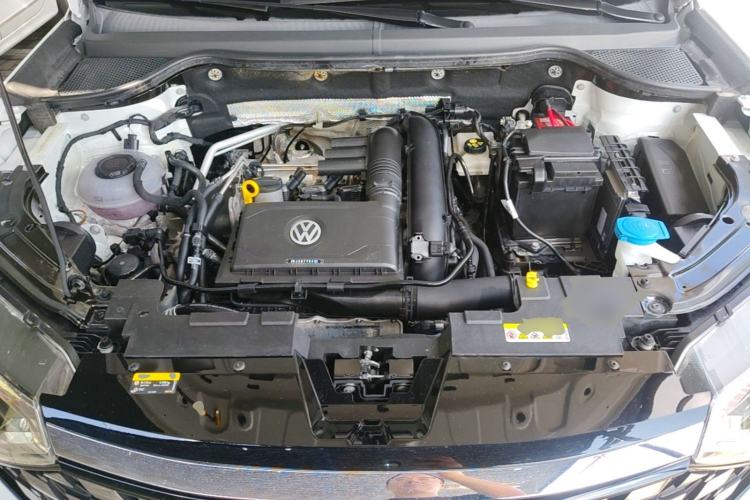 Used Jetta VS5 2019 280TSI Automatic Trend Model Engine Bay