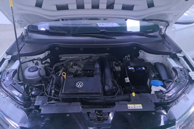 Used Jetta VS5 2019 280TSI Automatic Trend Model Engine Bay