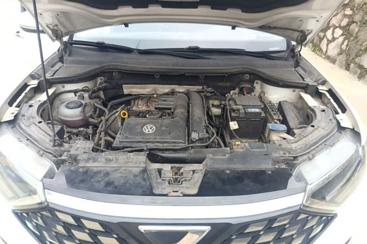 Used Jetta VS5 2019 280TSI Automatic Glory Edition Engine Bay
