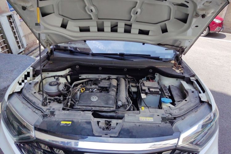 Used Jetta VS5 2019 280TSI Manual Entry-Level Model Engine Bay