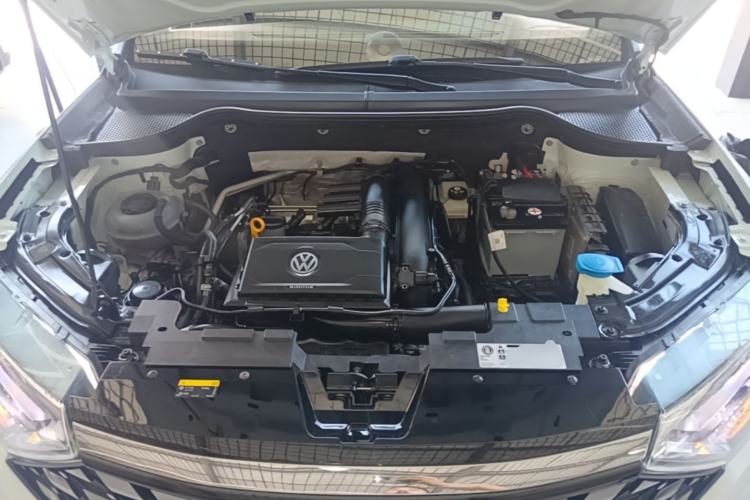 Used Jetta VS5 2019 280TSI Automatic Glory Edition Engine Bay