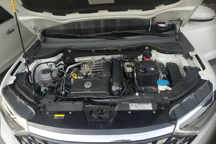 Used Jetta VS5 2019 280TSI Automatic Trend Model Engine Bay
