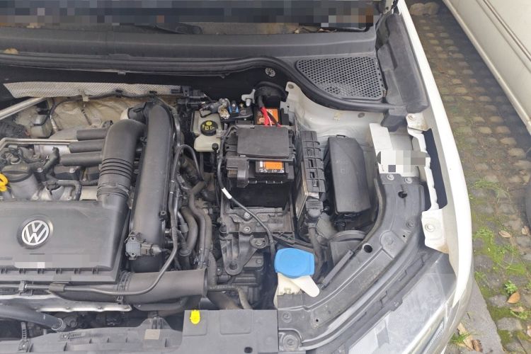 Used Jetta VS5 2019 280TSI Automatic Enjoyment Model Engine Bay Left
