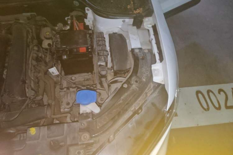 Used Jetta VS5 2019 280TSI Automatic Enjoyment Model Engine Bay Left